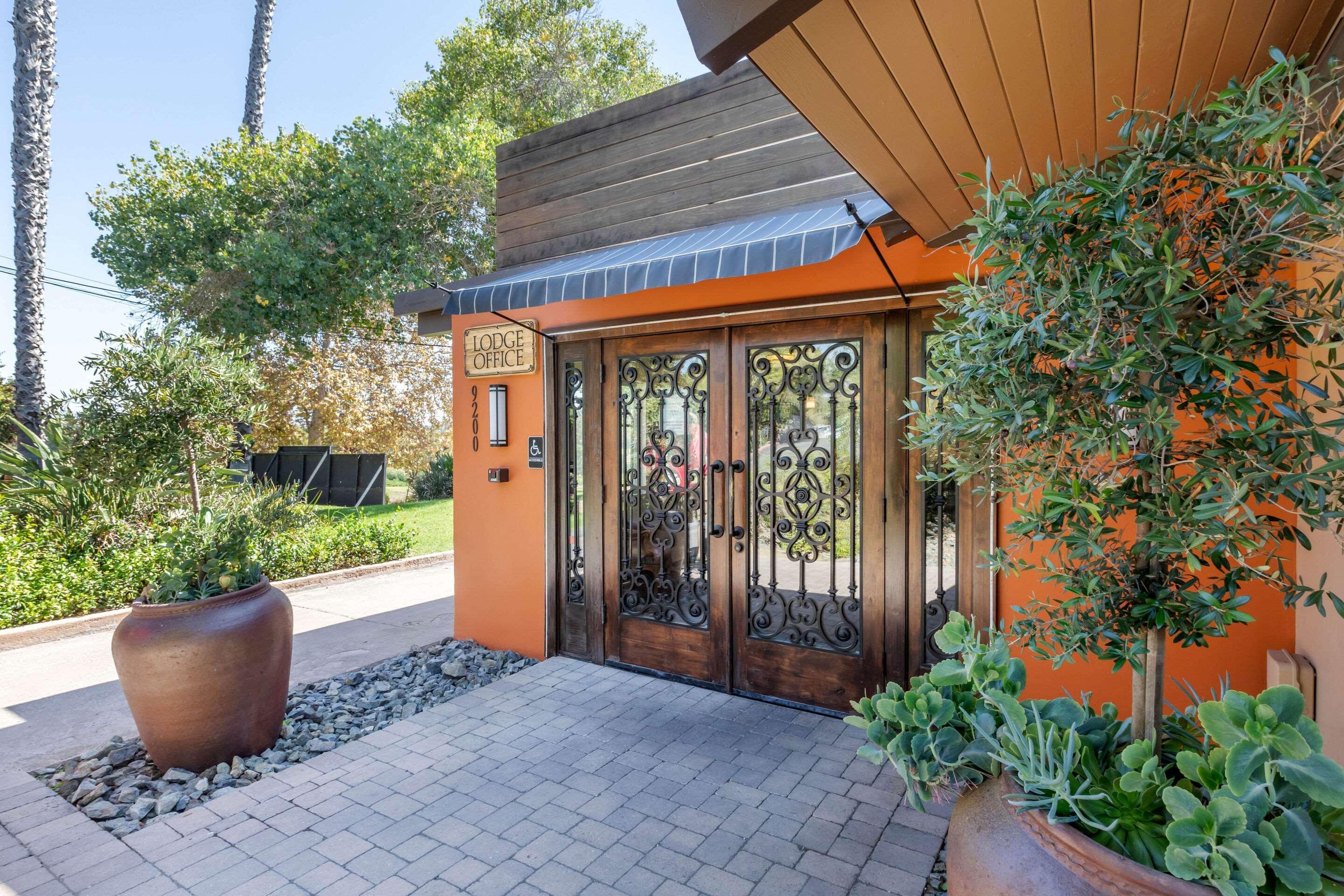 Carlton Oaks Lodge, Ascend Hotel Collection Santee Exterior photo
